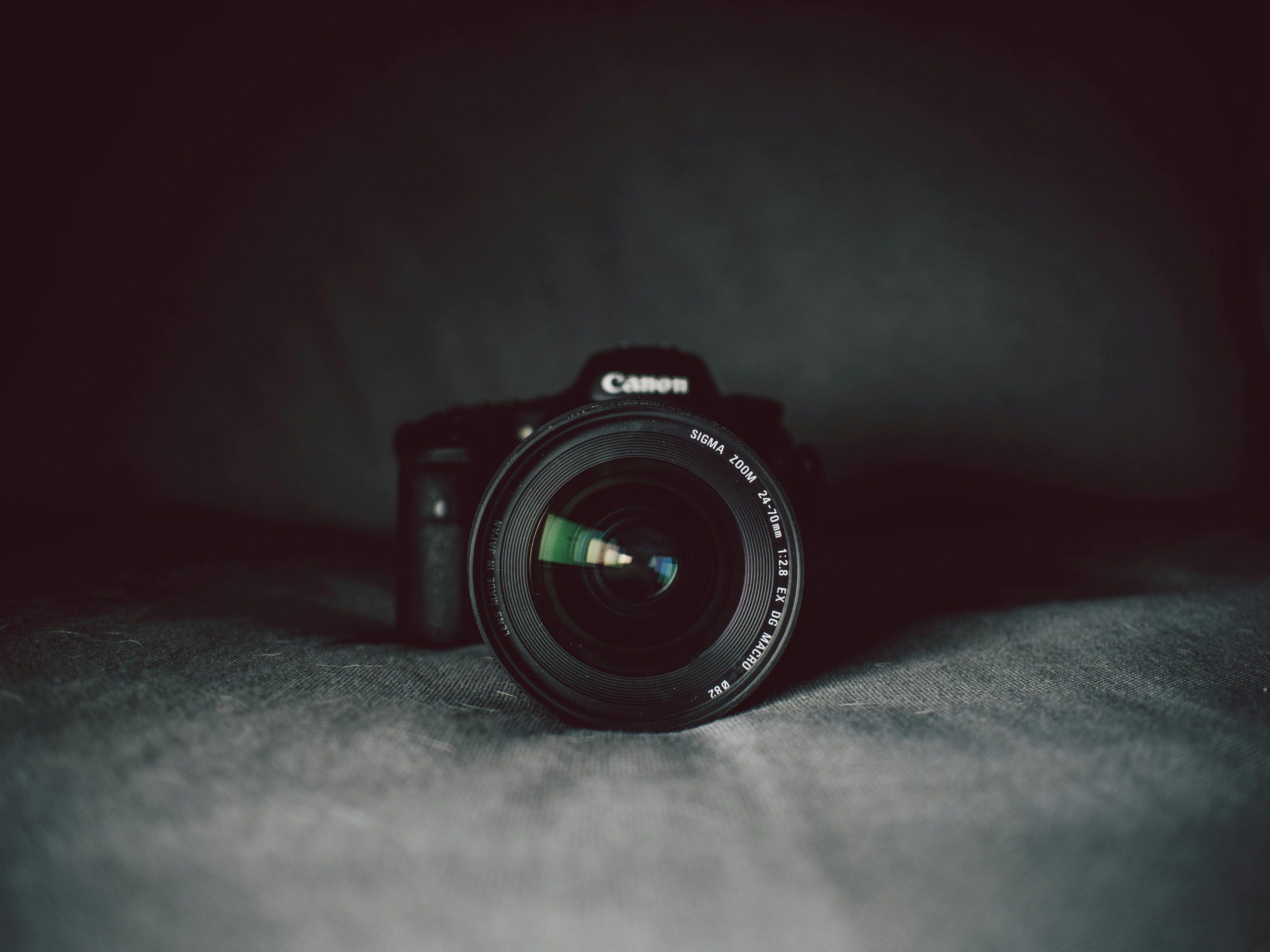 Canon EOS 90D
